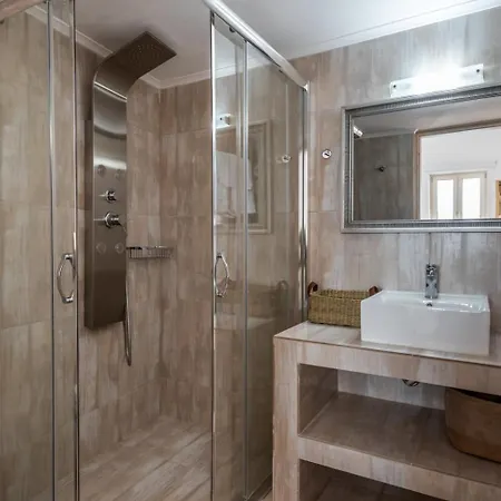 Apartment Anemi *