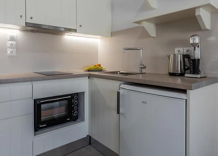 Anemi * Adamantas (Milos)